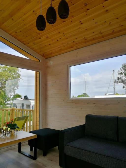 Tiny Beach House Heated And Airconditioned Wapnica  Екстериор снимка