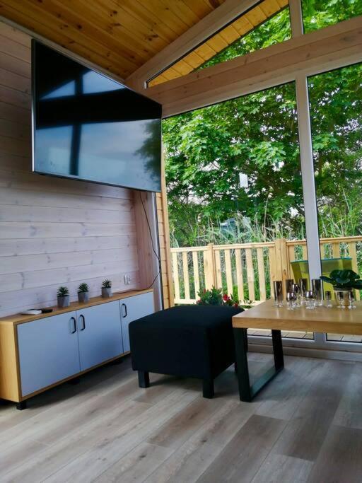 Tiny Beach House Heated And Airconditioned Wapnica  Екстериор снимка