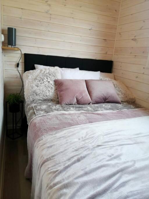 Tiny Beach House Heated And Airconditioned Wapnica  Екстериор снимка